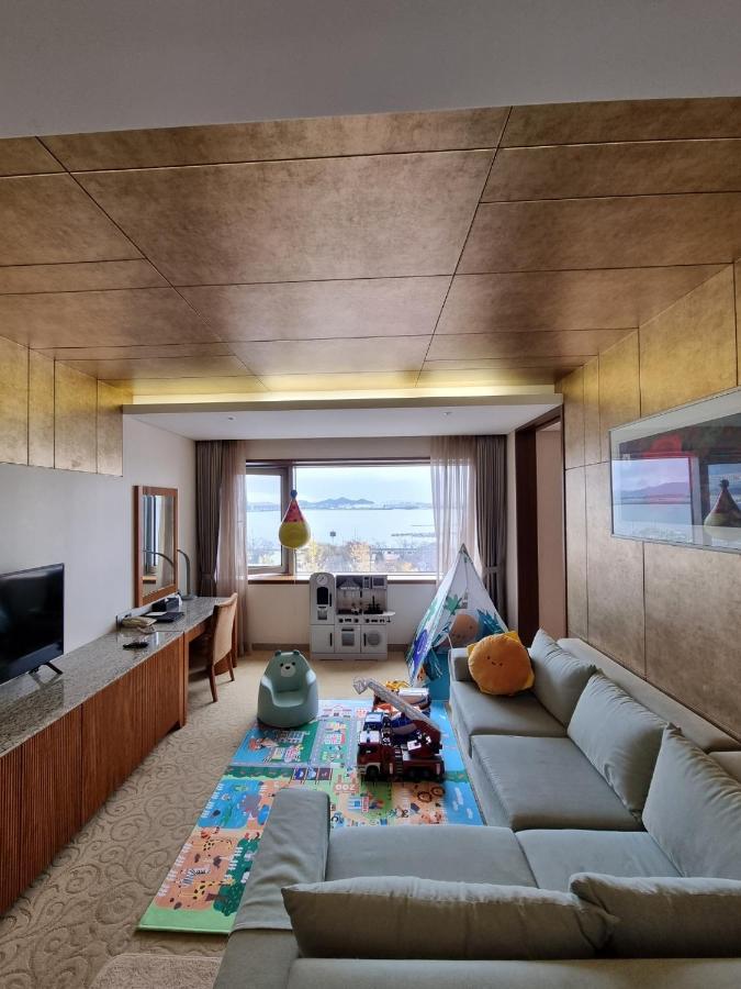 Shangria Beach Tourist Hotel Мокпо Экстерьер фото