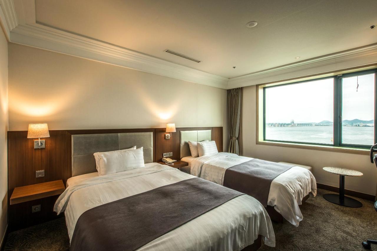 Shangria Beach Tourist Hotel Мокпо Экстерьер фото